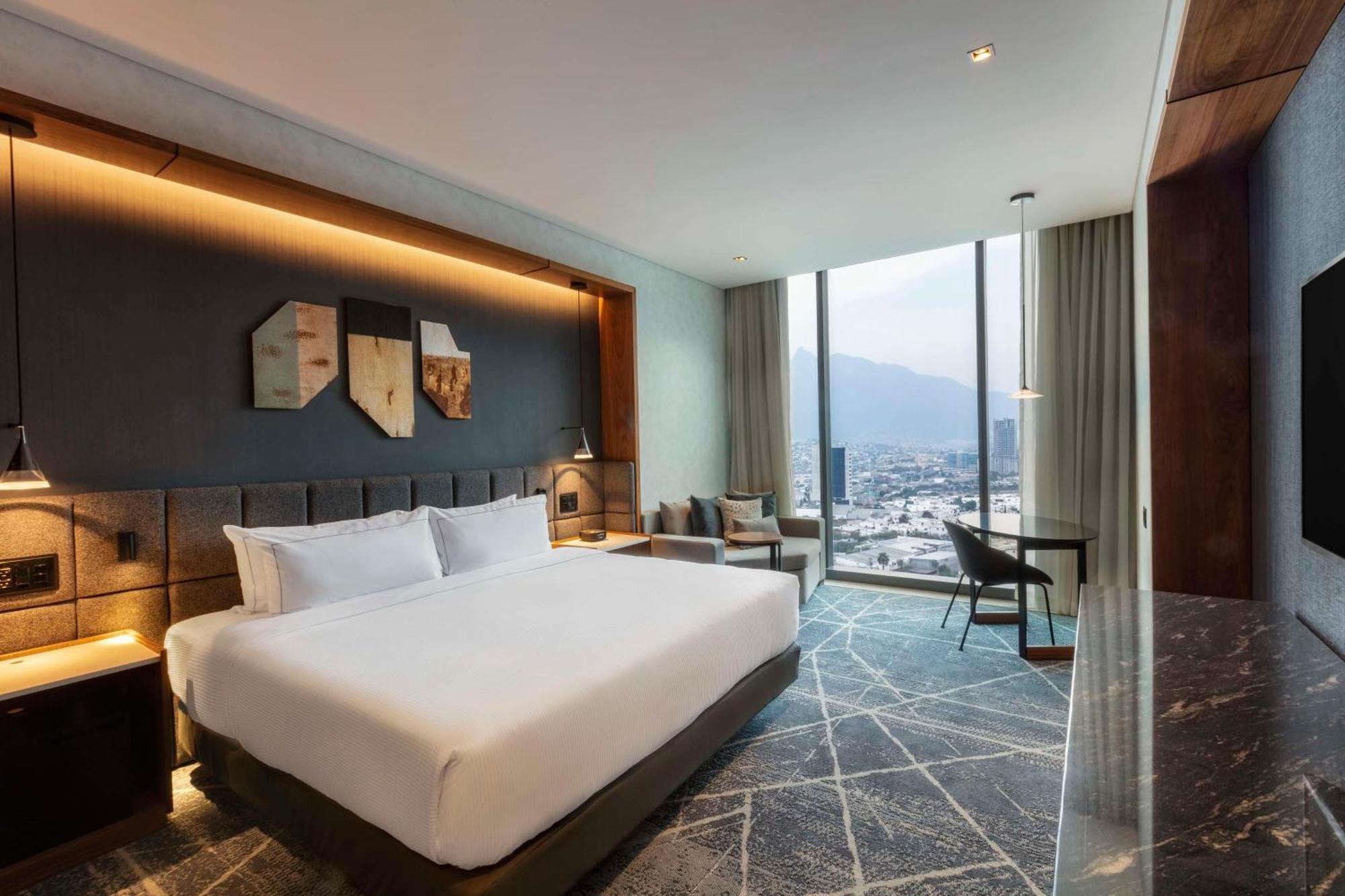 Hilton Monterrey Valle Екстериор снимка