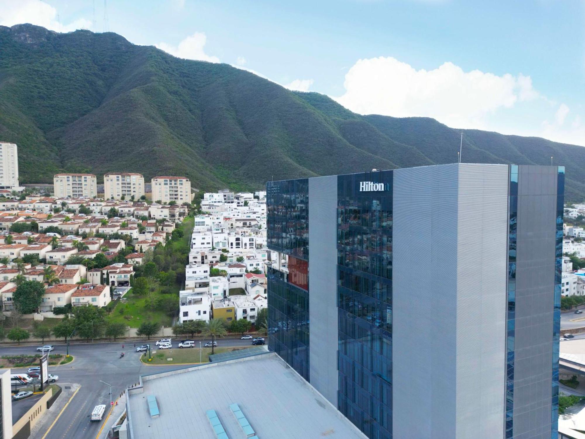 Hilton Monterrey Valle Екстериор снимка